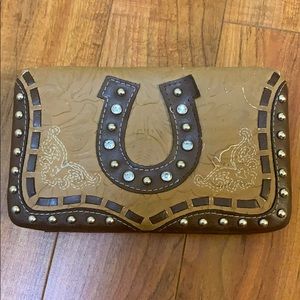 Horseshoe Wallet